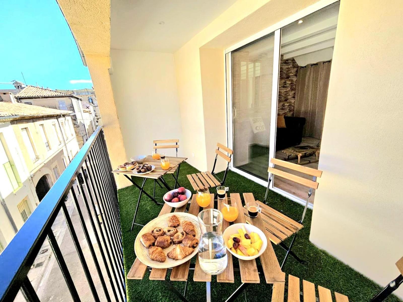 L'Escale Cevenole - Terrasse Et Clim Daire Nîmes Dış mekan fotoğraf
